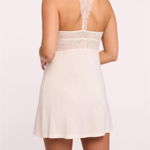 Fleurt Lace T-Back Chemise in Ivory – Bridal & Everyday Lingerie - Picture 3 of 4